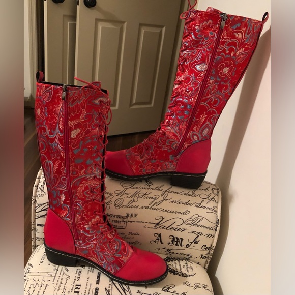 Boots; Fabric Upper; Floral Embroidery; Lace-Up, Side Zipper; Mid-Calf;Soft Sole - Picture 9 of 13